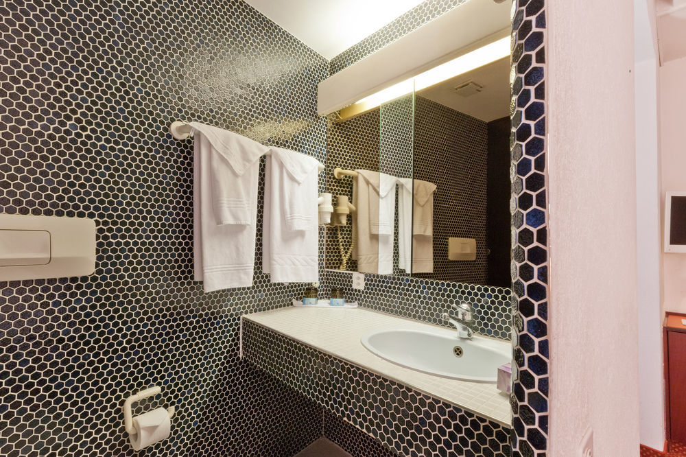 Hotel B-smart 3*